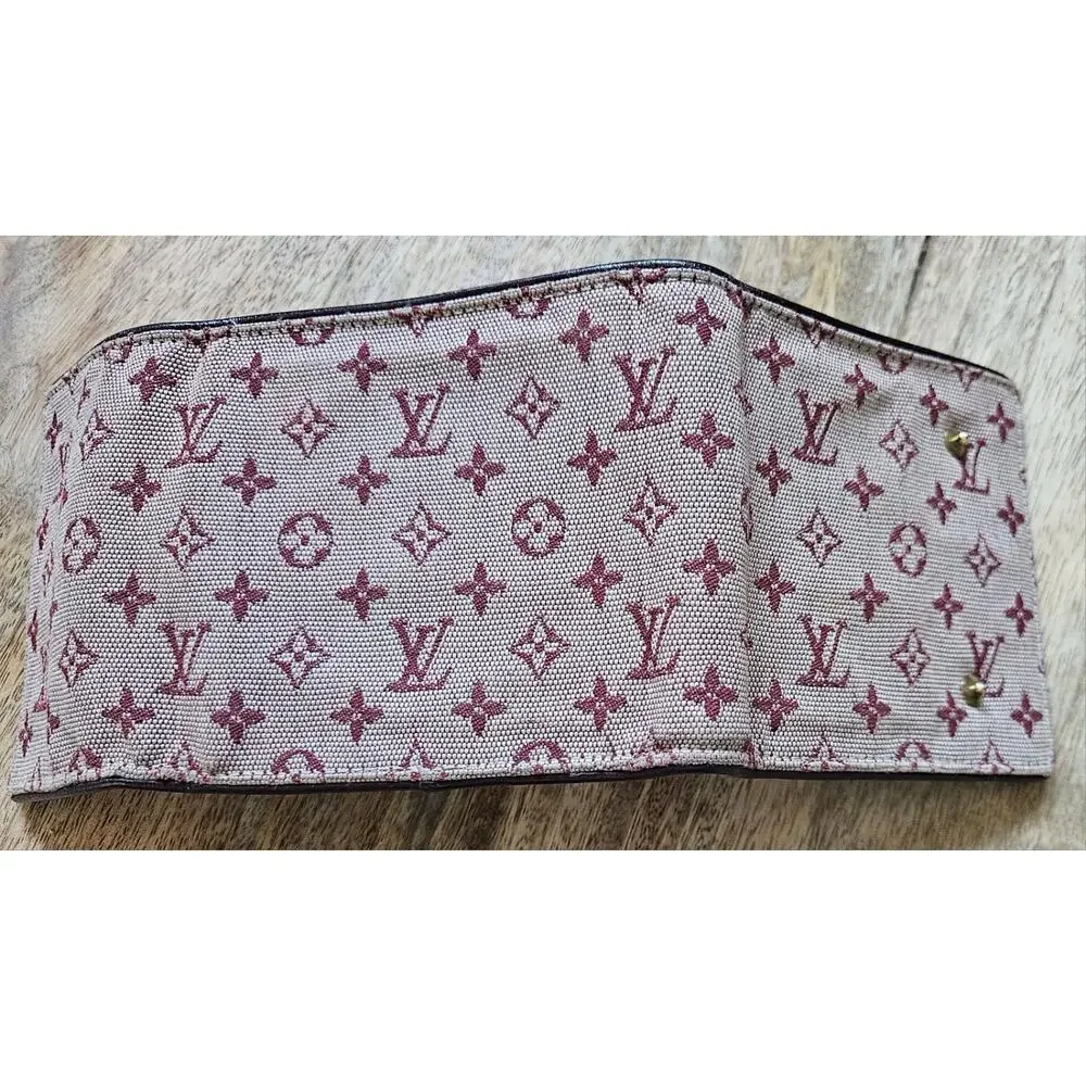 2009 #TH1019 Louis Vuitton Authentic Red MiniLinMonogram Canvas Trifold Wallet
